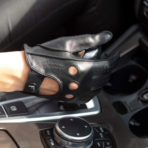 black leather ladies' car gloves