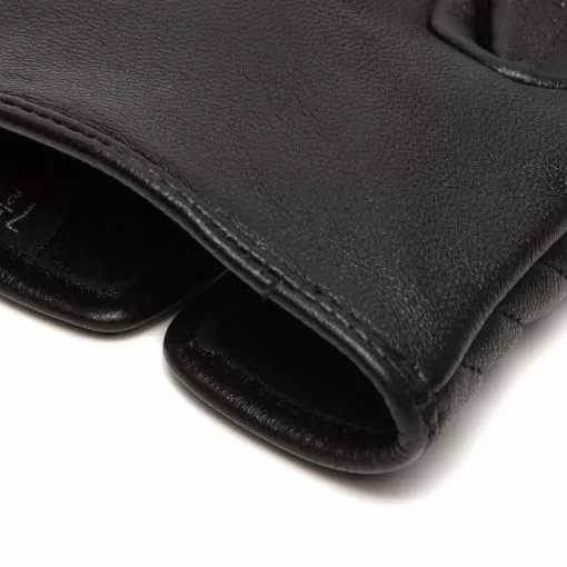 Gefütterte schwarze Lederhandschuhe für Frauen mit Muster